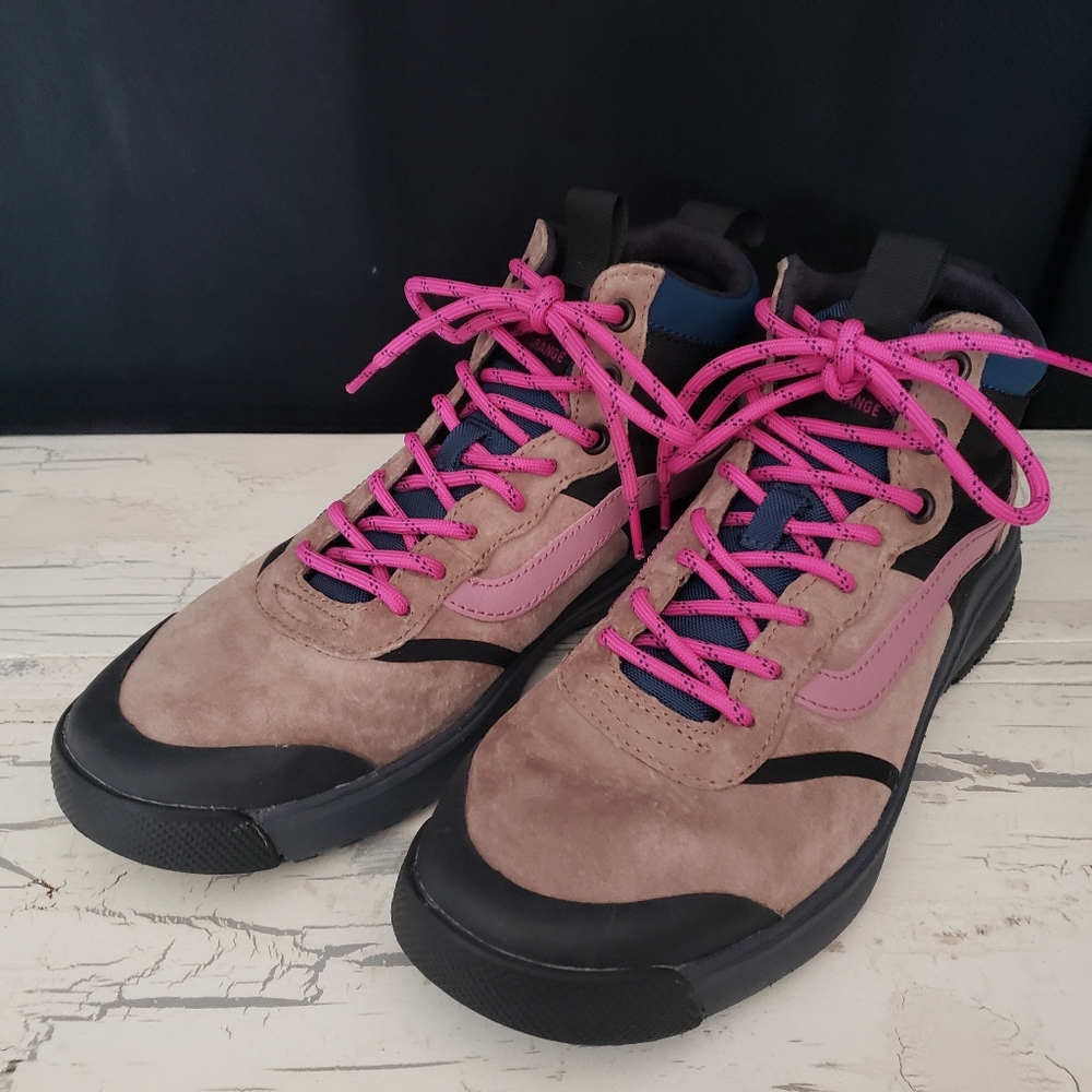 Vans Ultrarange Hi DL MTE Mid-Top  Sneaker - Unisex size 8 Men's/ 9.5 Women's - Picture 4 of 15
